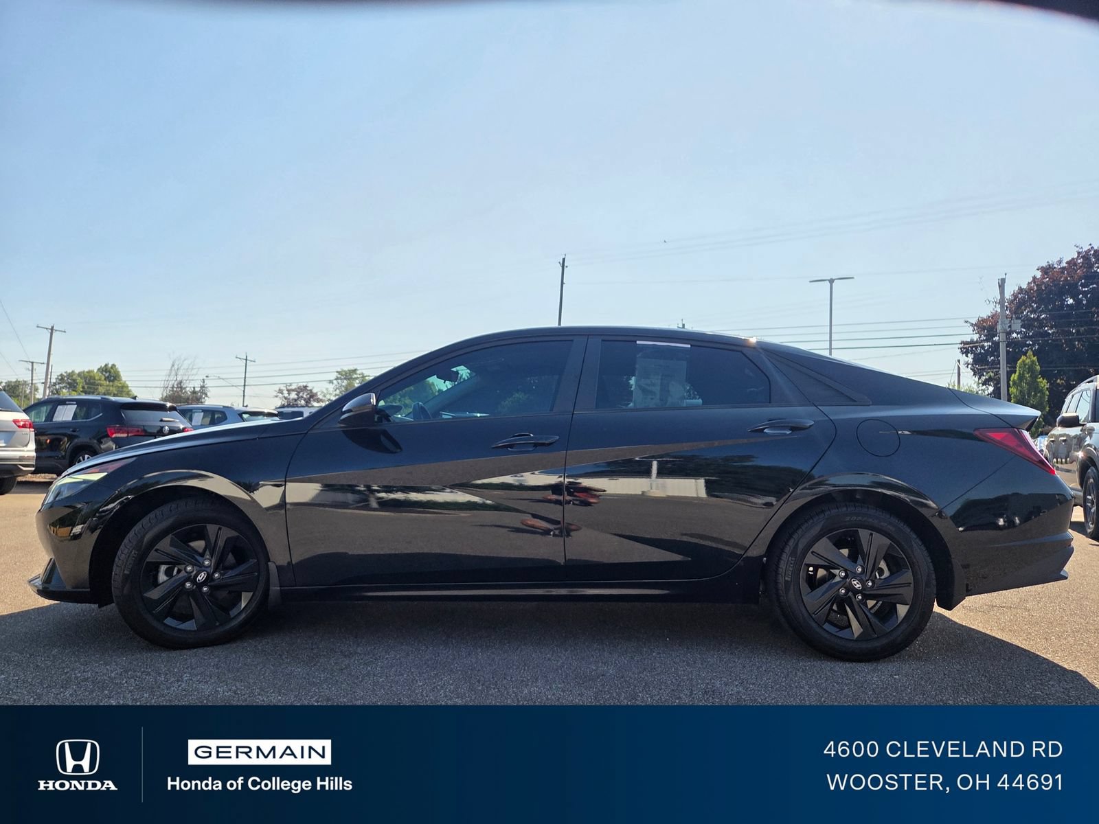 Used 2023 Hyundai Elantra SEL FWD image 14