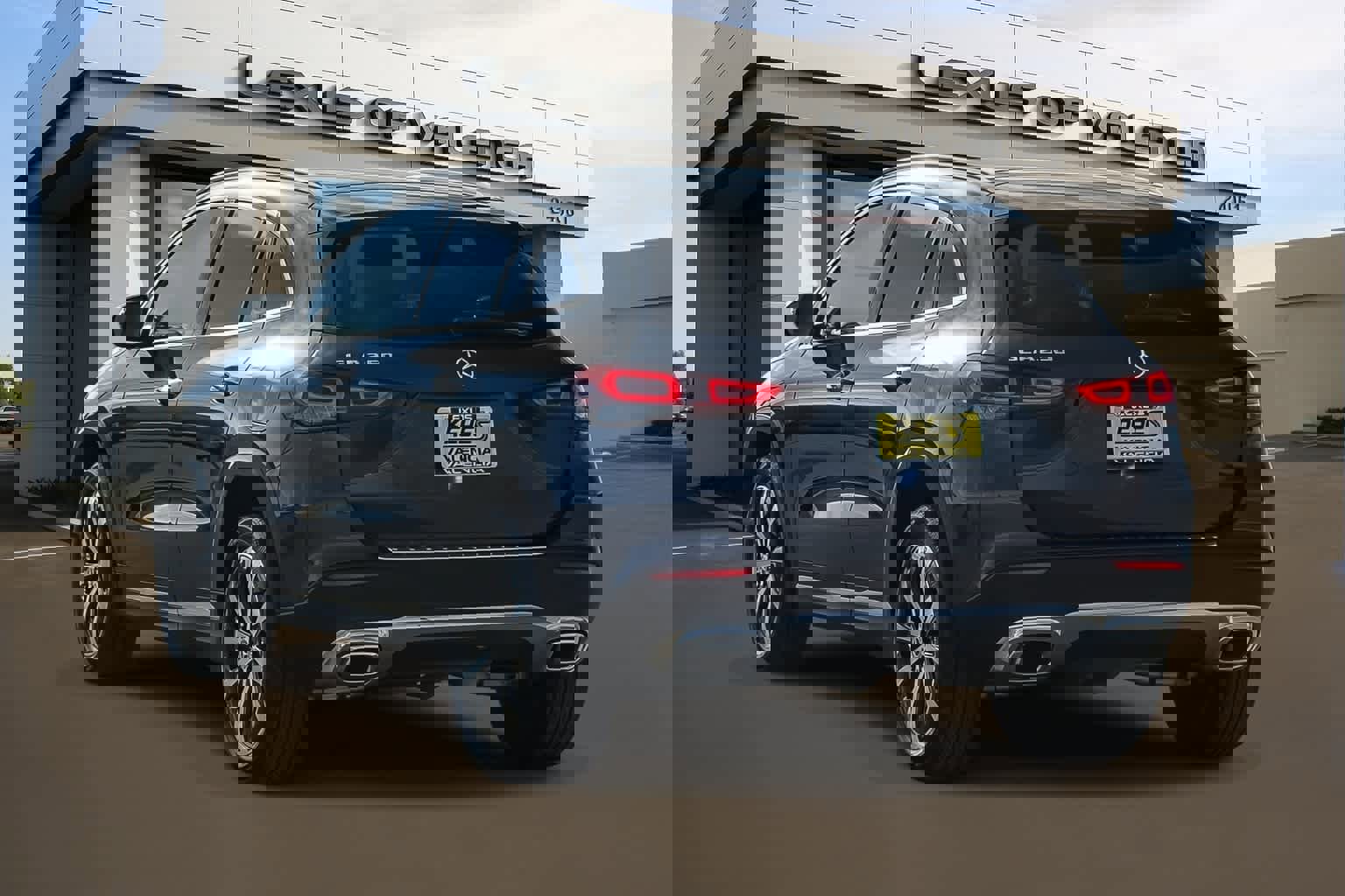 Used 2022 Mercedes-Benz GLA 250 image 2