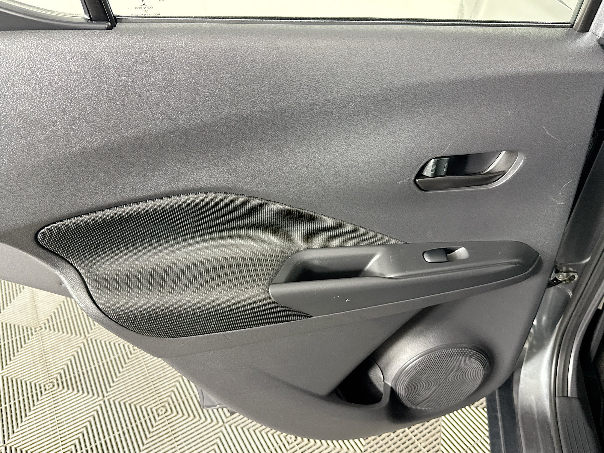 Used 2021 Nissan Kicks S FWD image 24
