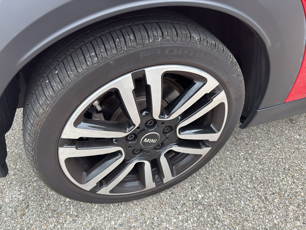 Used 2024 MINI Cooper S FWD image 8