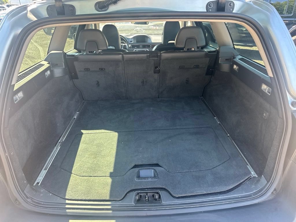 Used 2013 Volvo XC70 T6 AWD/4WD image 40