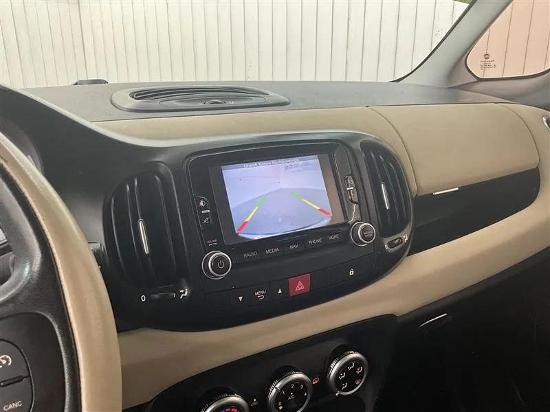 Used 2014 FIAT 500L Easy image 22