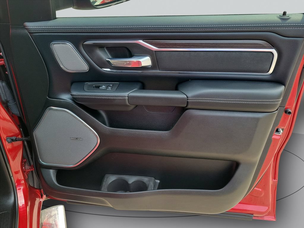 New 2026 RAM 1500 Laramie AWD/4WD image 38