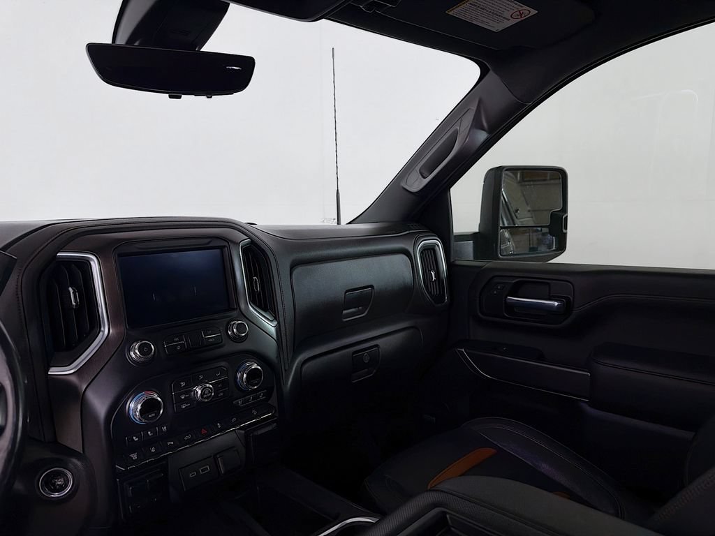 Used 2021 GMC Sierra 2500 AT4 w/ AT4 Premium Plus Package AWD/4WD image 22