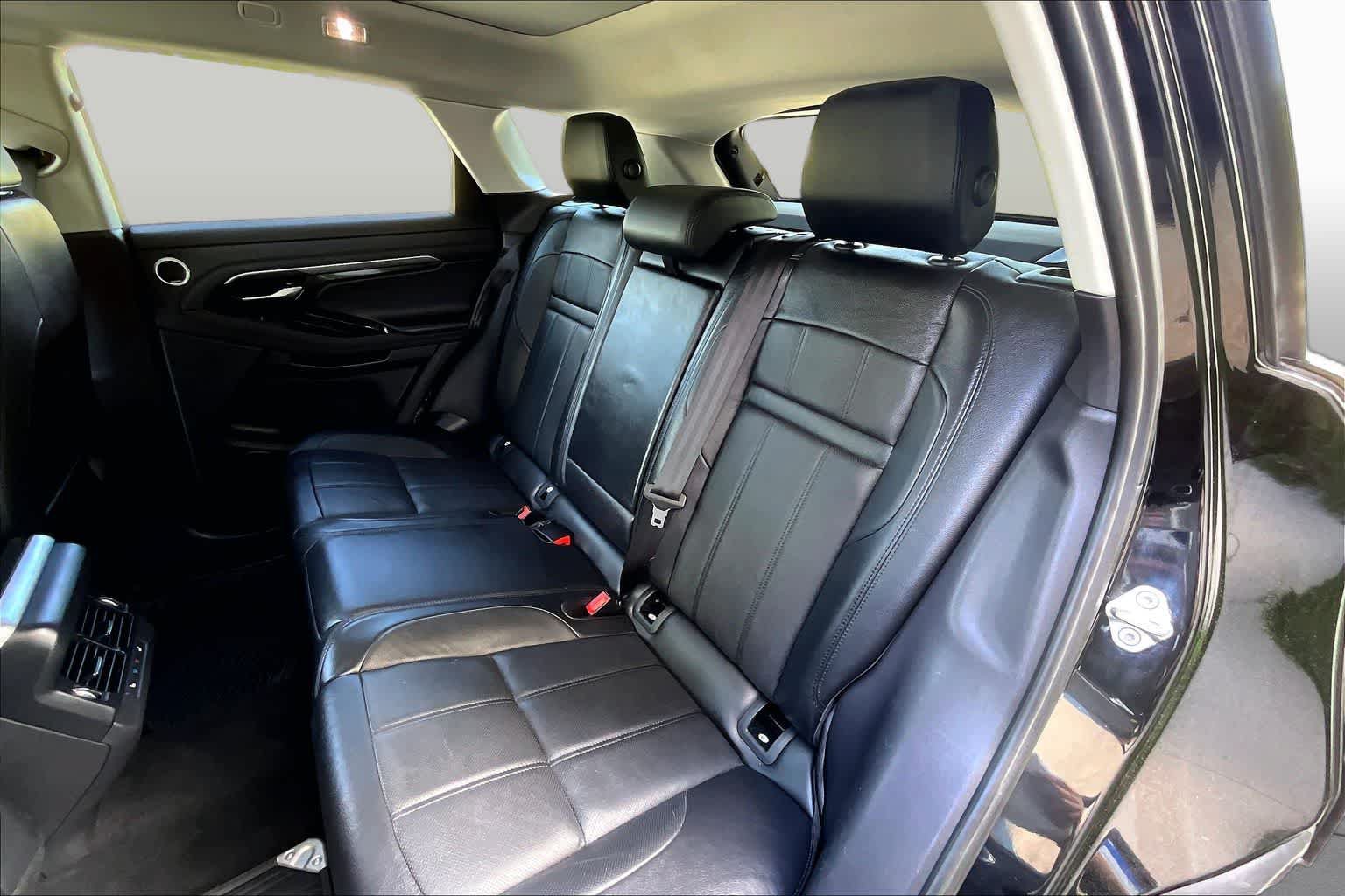Used 2022 Land Rover Range Rover Evoque SE AWD/4WD image 21