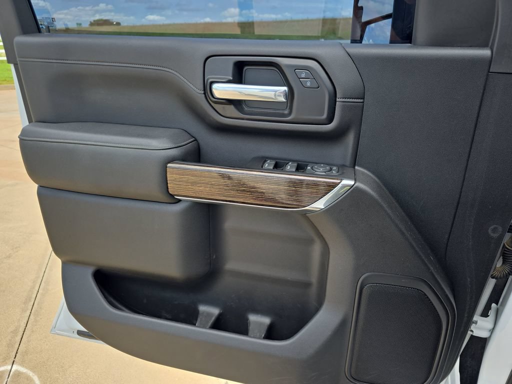 Used 2022 GMC Sierra 2500 SLE w/ SLE Value Package; AWD/4WD image 28