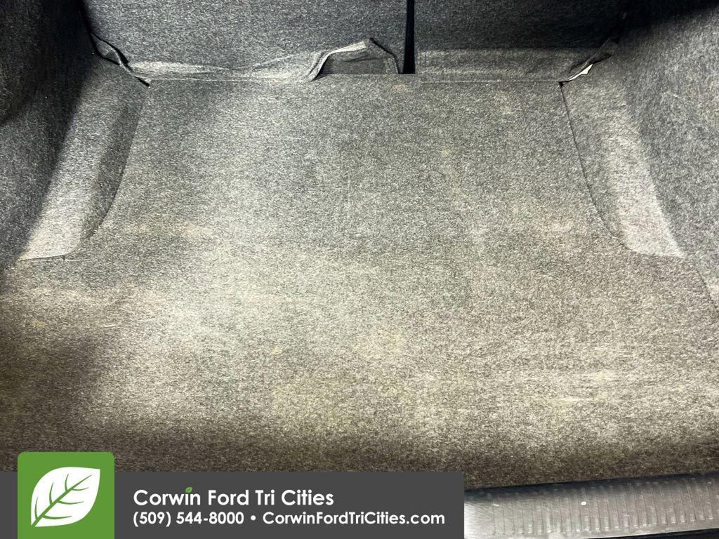 Used 2020 Dodge Charger SXT image 13