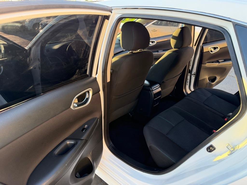 Used 2017 Nissan Sentra SR FWD image 10