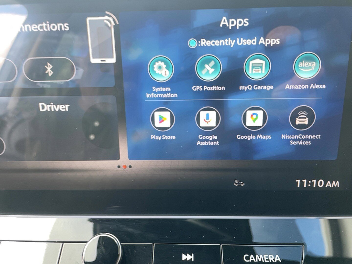 Used 2025 Nissan Rogue SL w/ Tech Package image 9