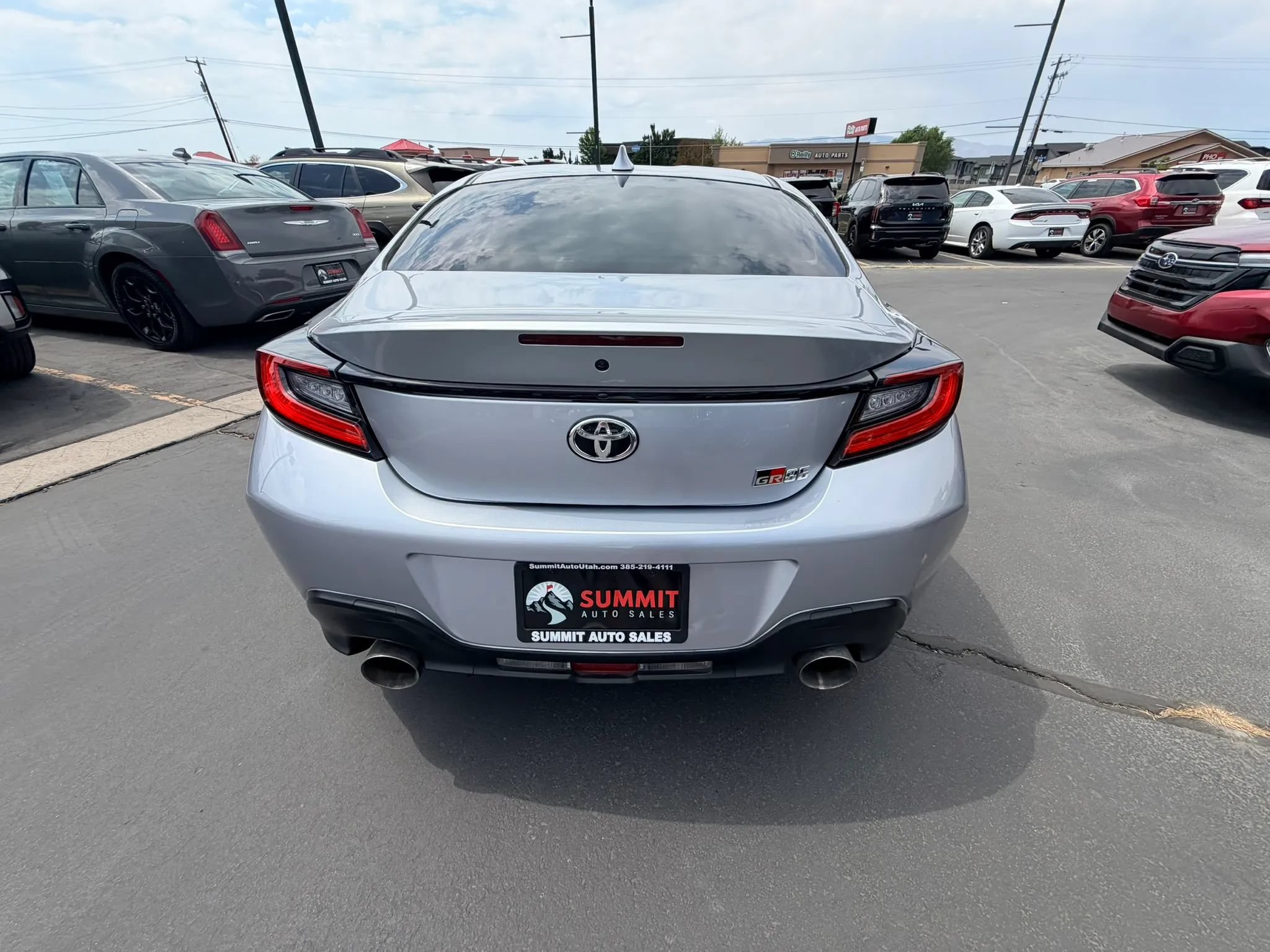 Used 2023 Toyota GR86 w/ ALL Weather Mat Package (TMS) RWD image 5