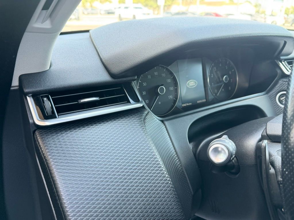 Used 2020 Land Rover Range Rover Velar S image 18