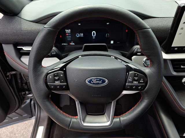 Used 2025 Ford Explorer ST-Line w/ ST-Line Street Pack AWD/4WD image 19