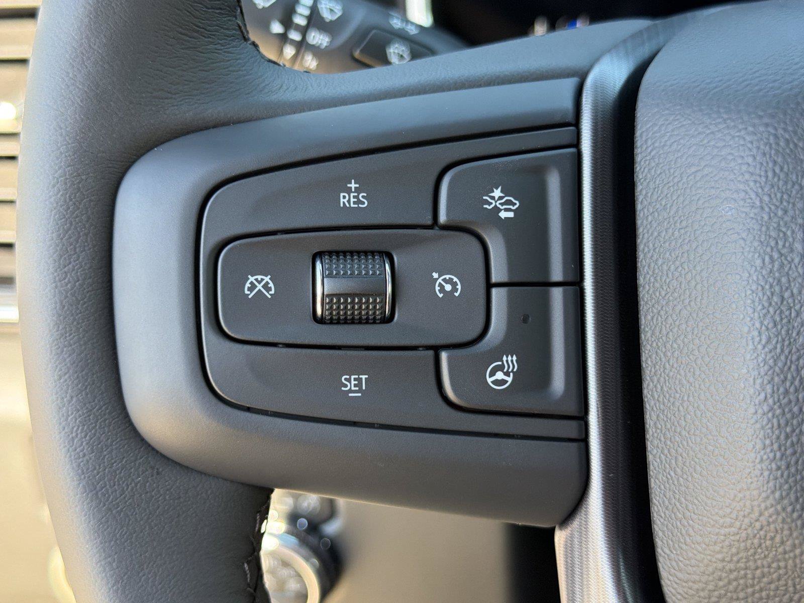 New 2026 GMC Sierra 3500 Denali Ultimate AWD/4WD image 25