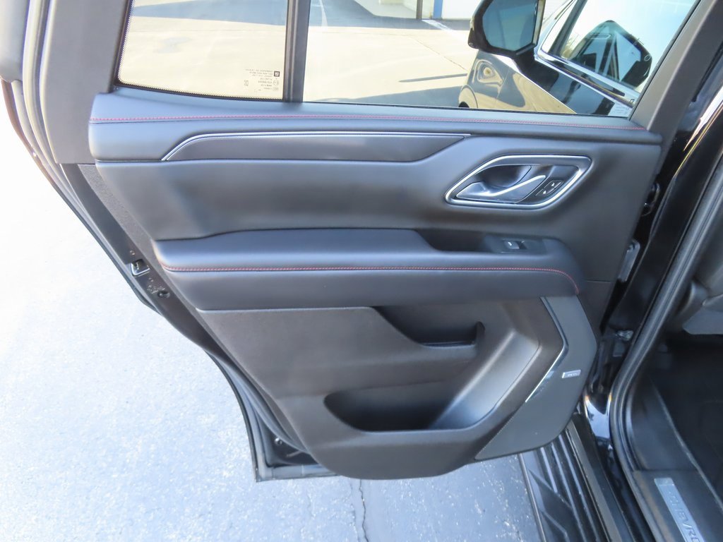 Used 2021 Chevrolet Tahoe RST w/ Luxury Package image 26