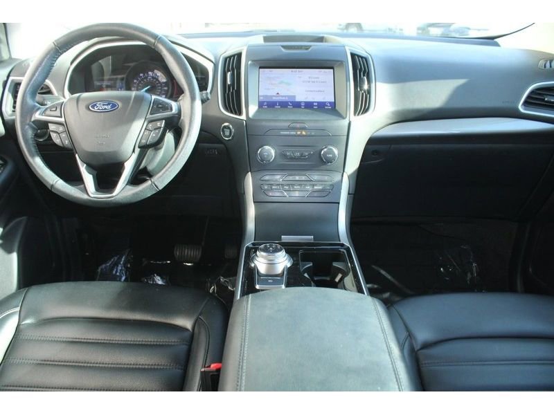 Used 2020 Ford Edge SEL w/ Convenience Package image 14