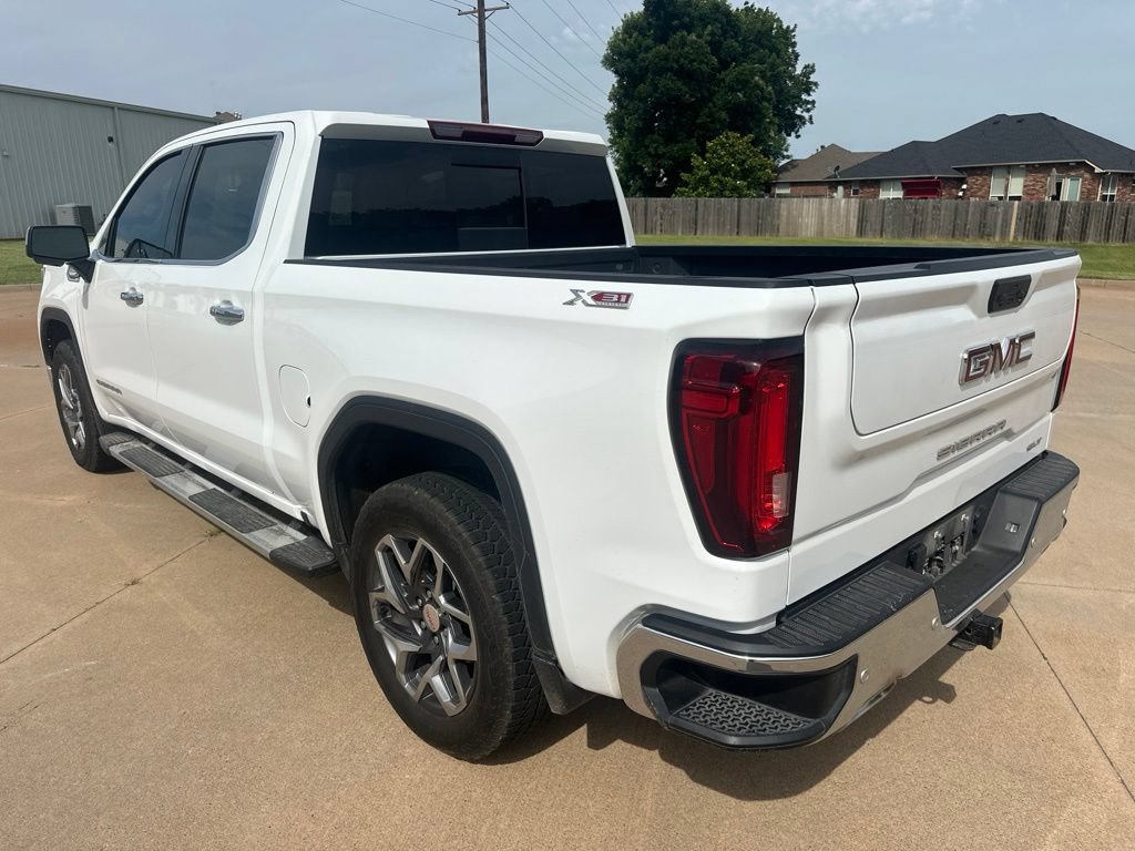 Used 2025 GMC Sierra 1500 SLT AWD/4WD image 3
