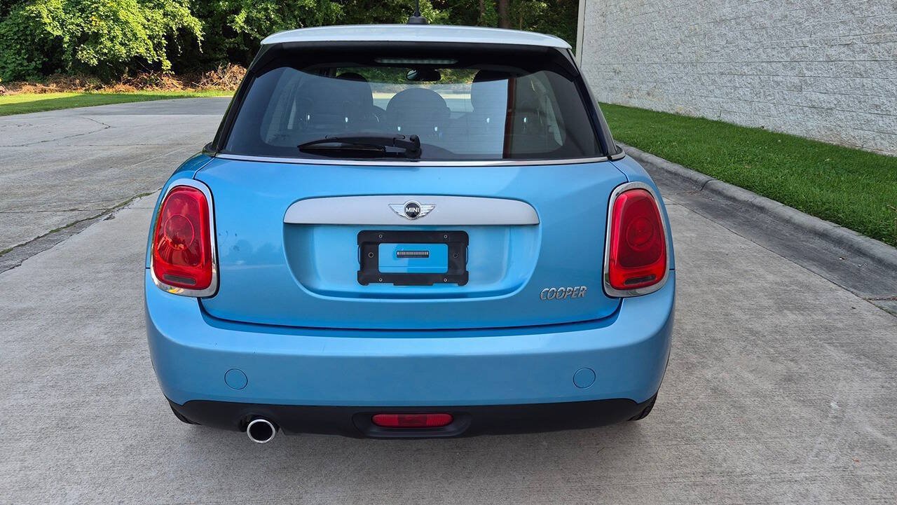 Used 2015 MINI Cooper 4-Door Hardtop FWD image 7