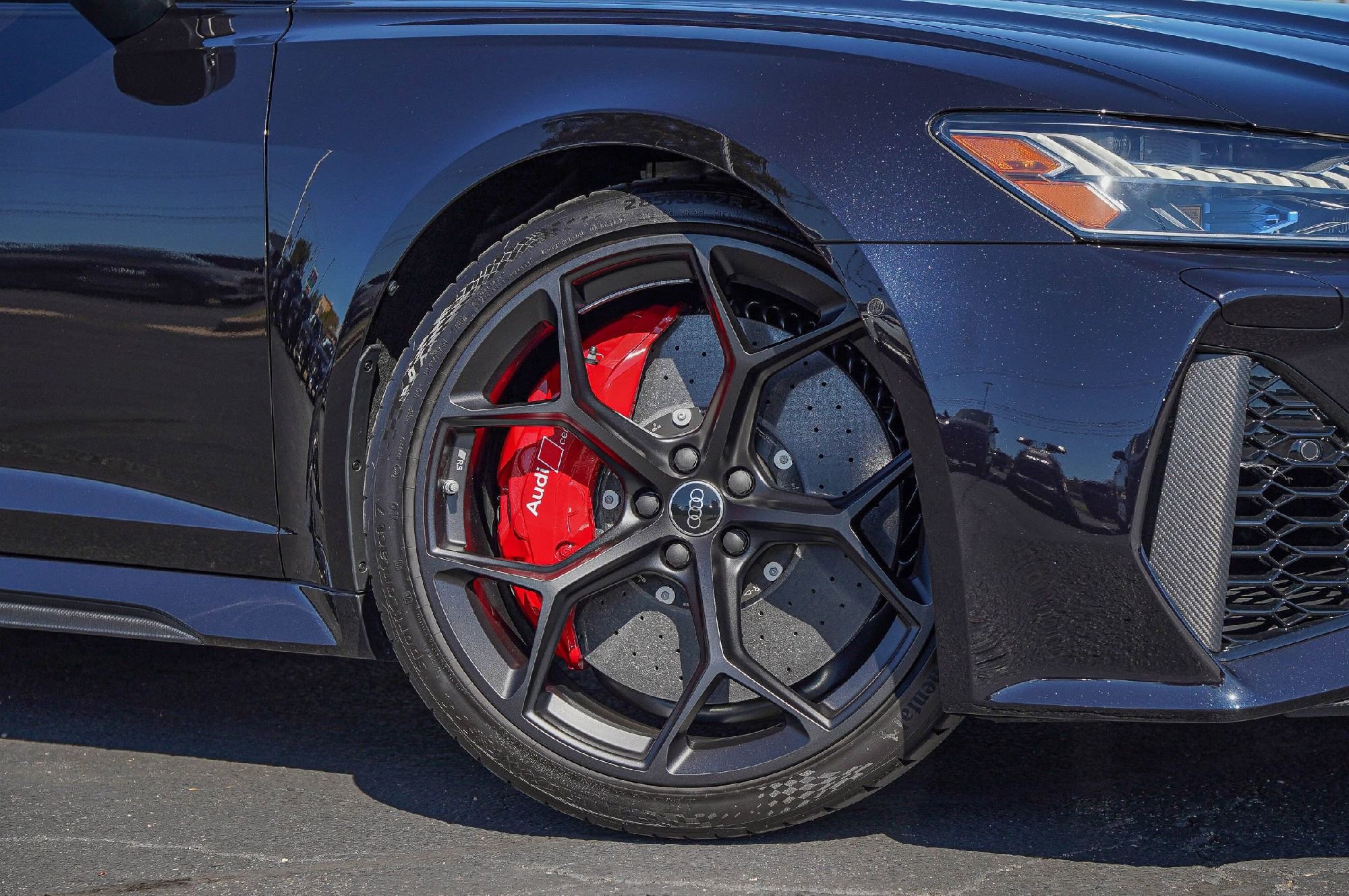 New 2026 Audi RS 6 performance image 2