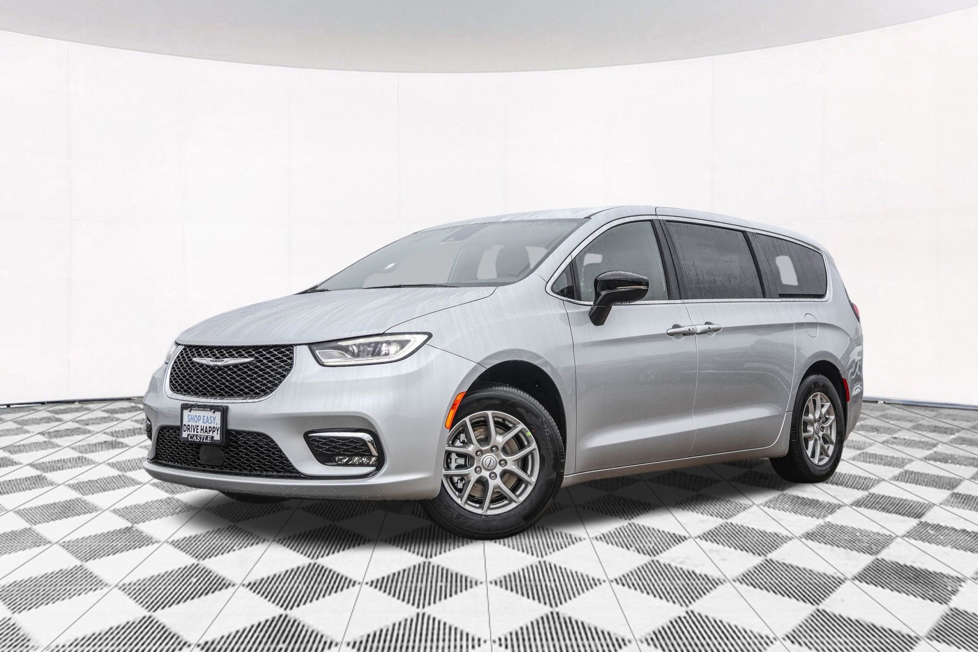 New 2026 Chrysler Pacifica Select image 2