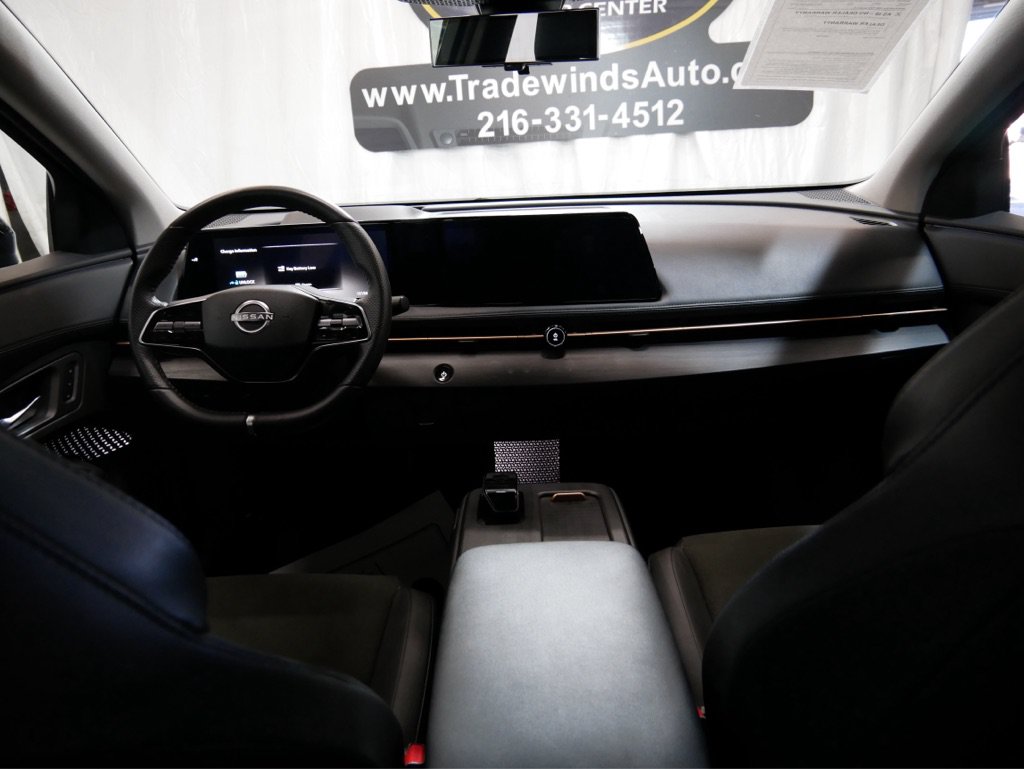 Used 2024 Nissan Ariya AWD image 26
