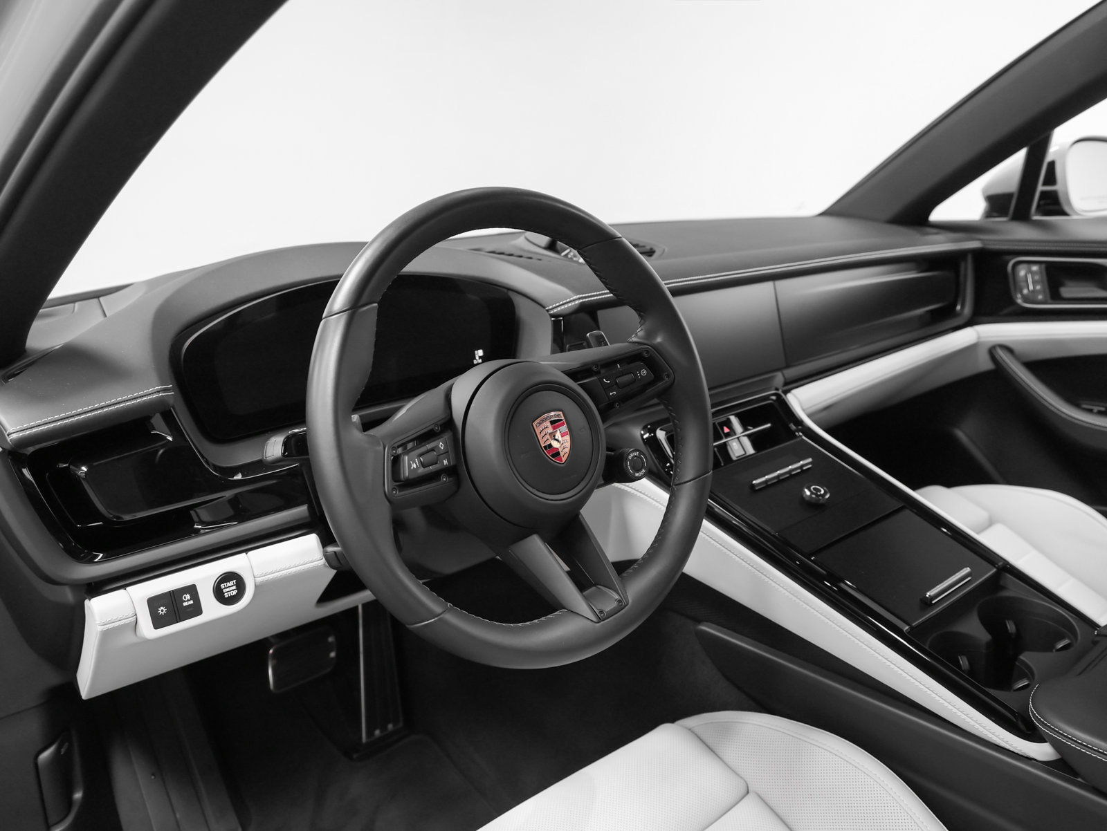 Certified 2026 Porsche Panamera 4 E-Hybrid AWD/4WD image 48