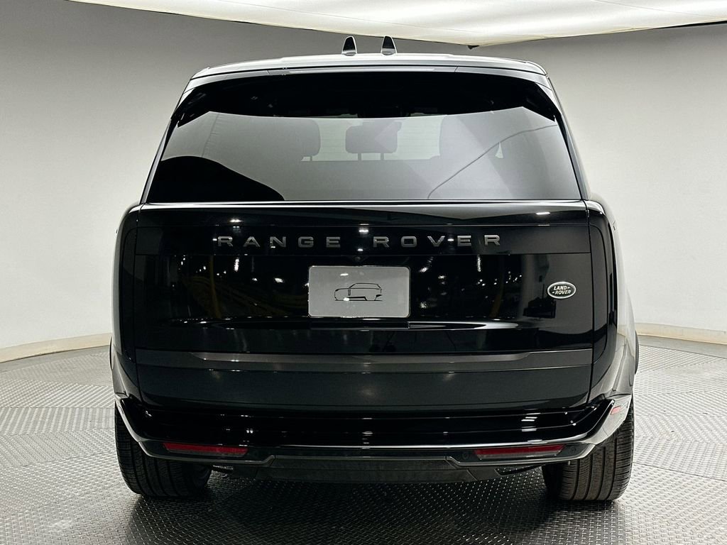 Certified 2023 Land Rover Range Rover SE AWD/4WD image 12