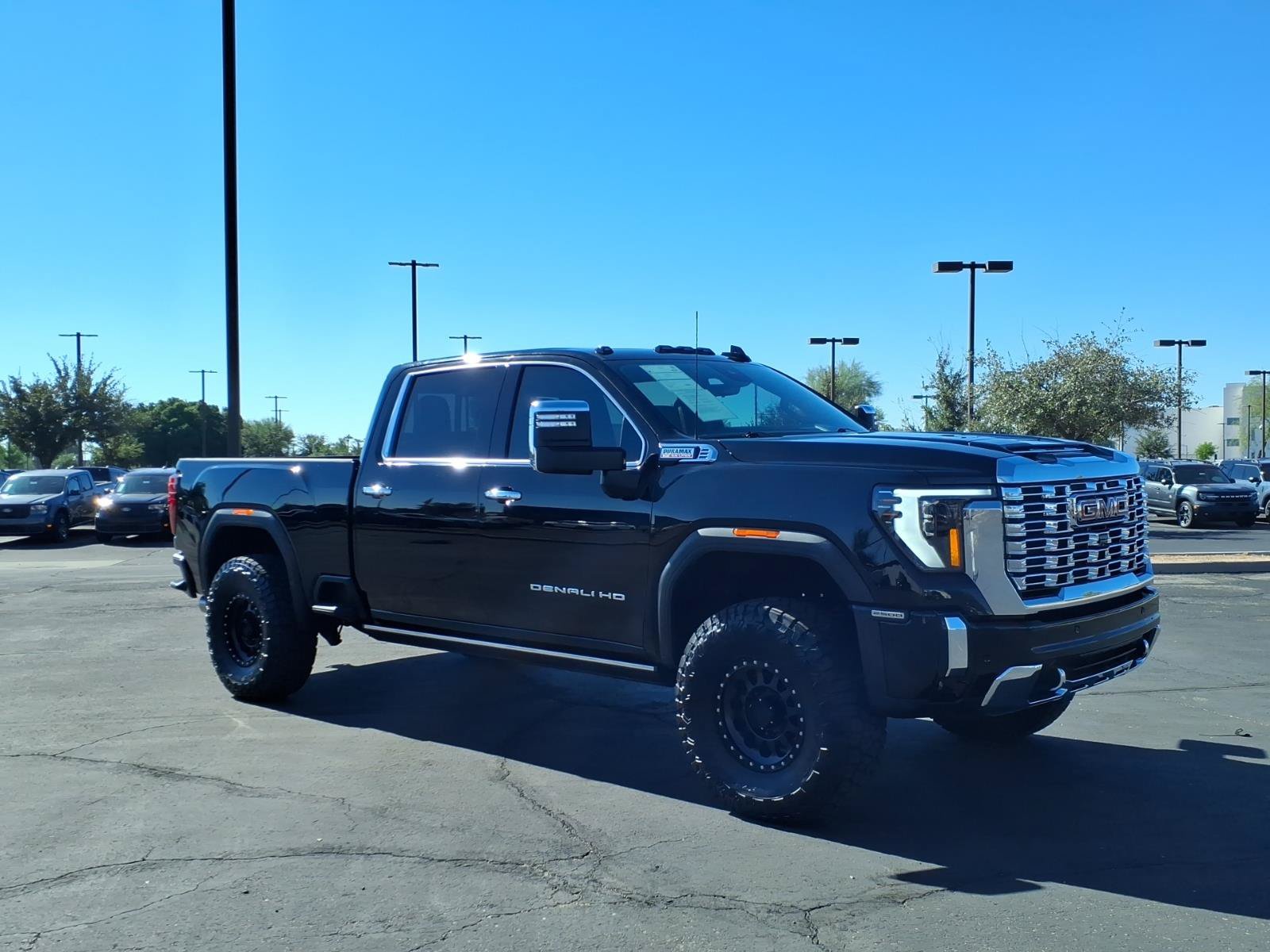 Used 2025 GMC Sierra 2500 Denali w/ Max Trailering Package AWD/4WD image 7