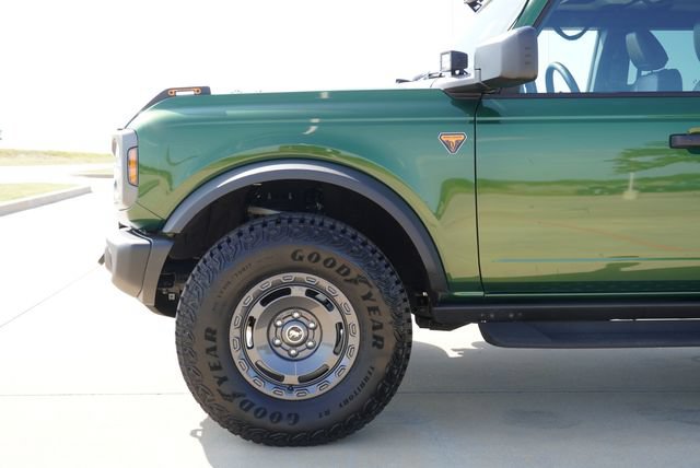 Used 2025 Ford Bronco Badlands w/ Sasquatch Package AWD/4WD image 5