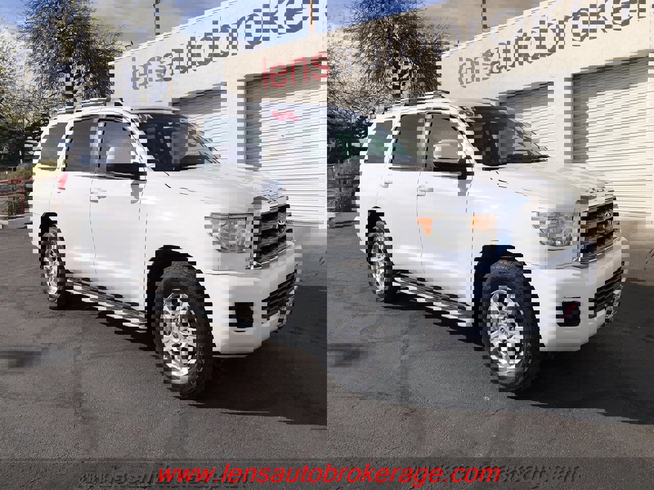 Used 2008 Toyota Sequoia SR5 image 2