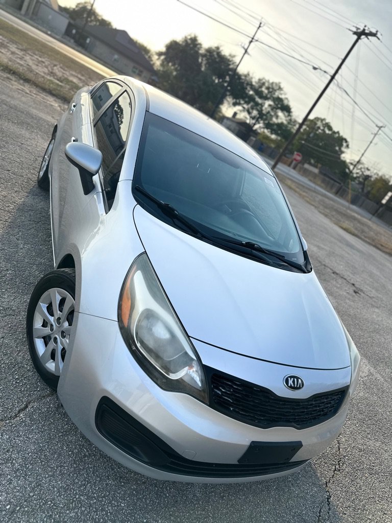 Used 2014 Kia Rio LX FWD image 9