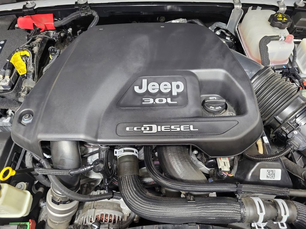 Used 2023 Jeep Gladiator Rubicon AWD/4WD image 10