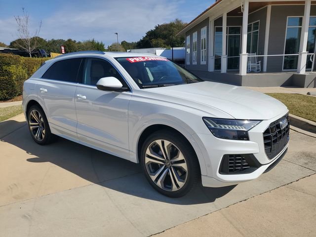 Used 2022 Audi Q8 Prestige w/ Prestige Package image 7