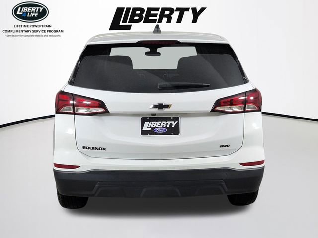 Used 2024 Chevrolet Equinox LS w/ LS Convenience Package AWD/4WD image 4