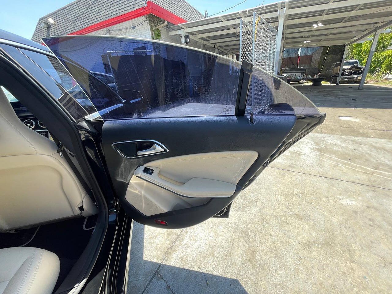 Used 2017 Mercedes-Benz CLA 250 image 13