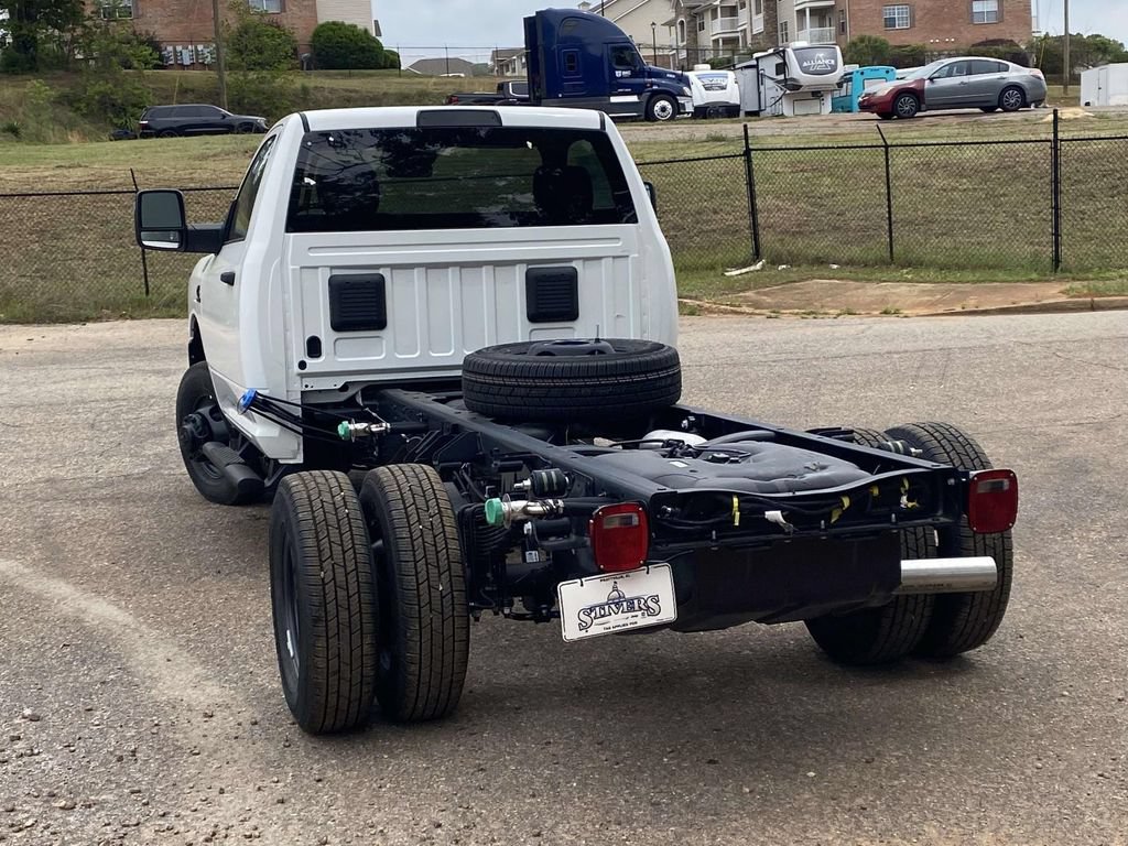 New 2026 RAM 3500 Tradesman AWD/4WD image 34