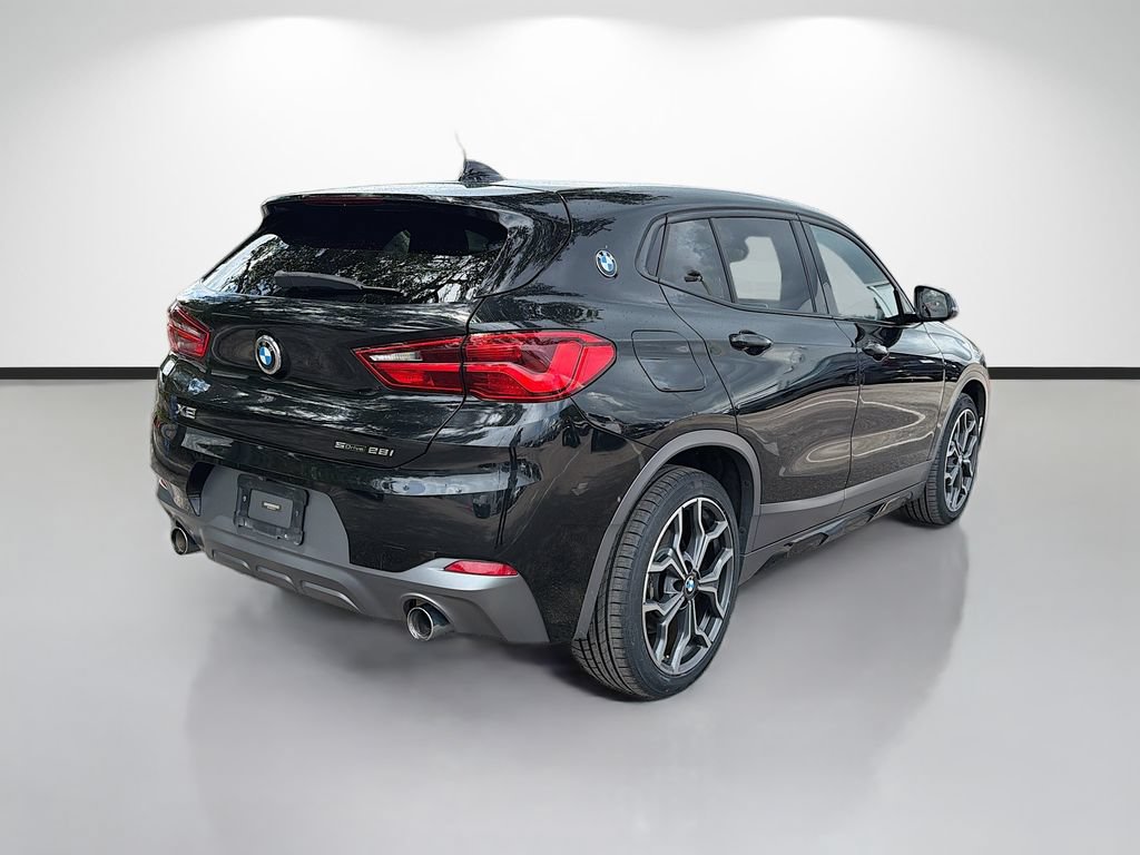 Used 2018 BMW X2 sDrive28i w/ M SportX Package FWD image 3
