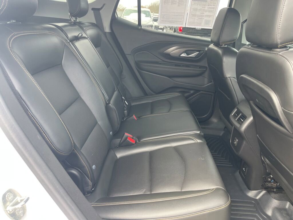 Used 2020 GMC Terrain SLT image 27