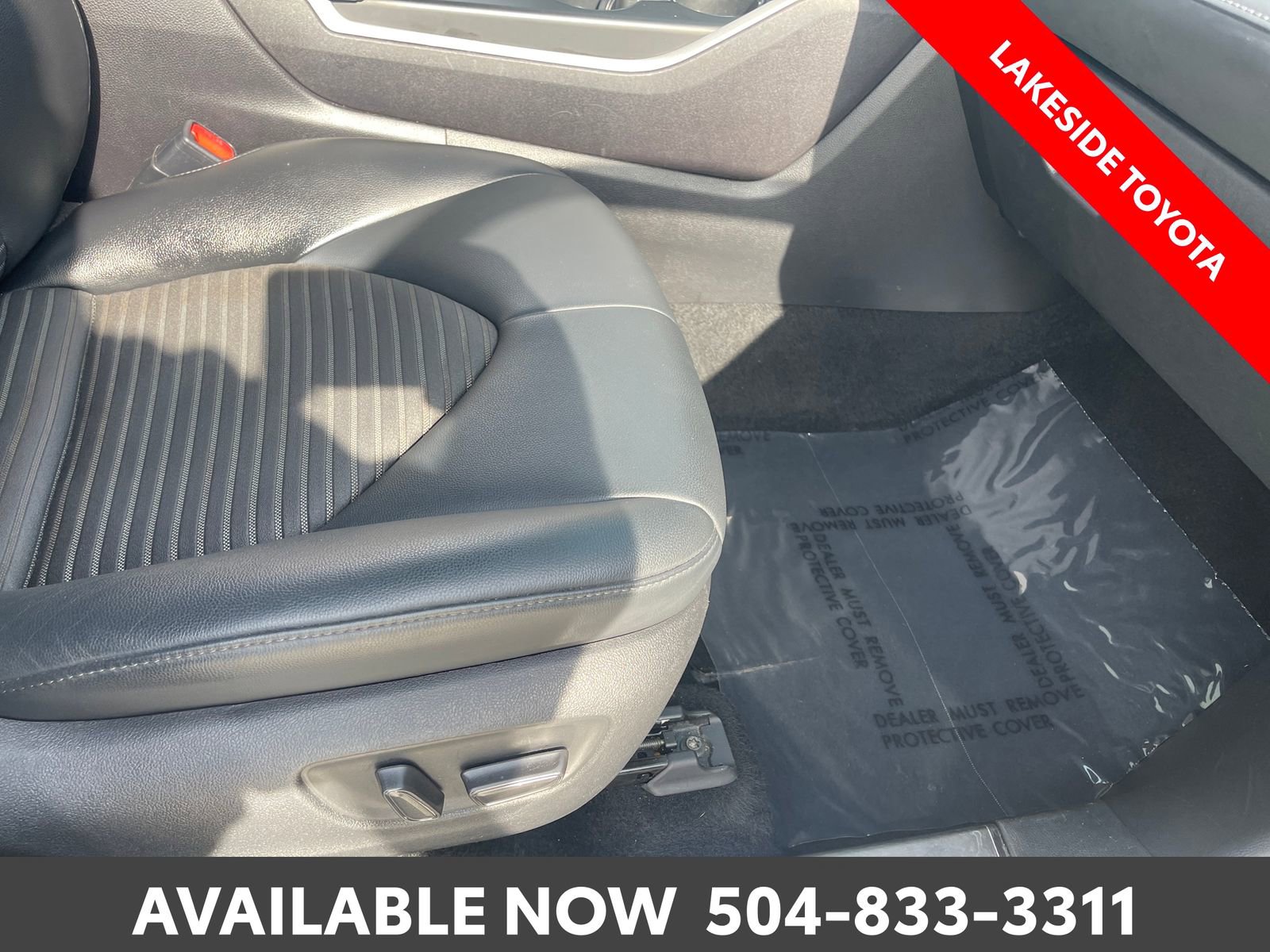 Used 2021 Toyota Highlander XSE FWD image 16