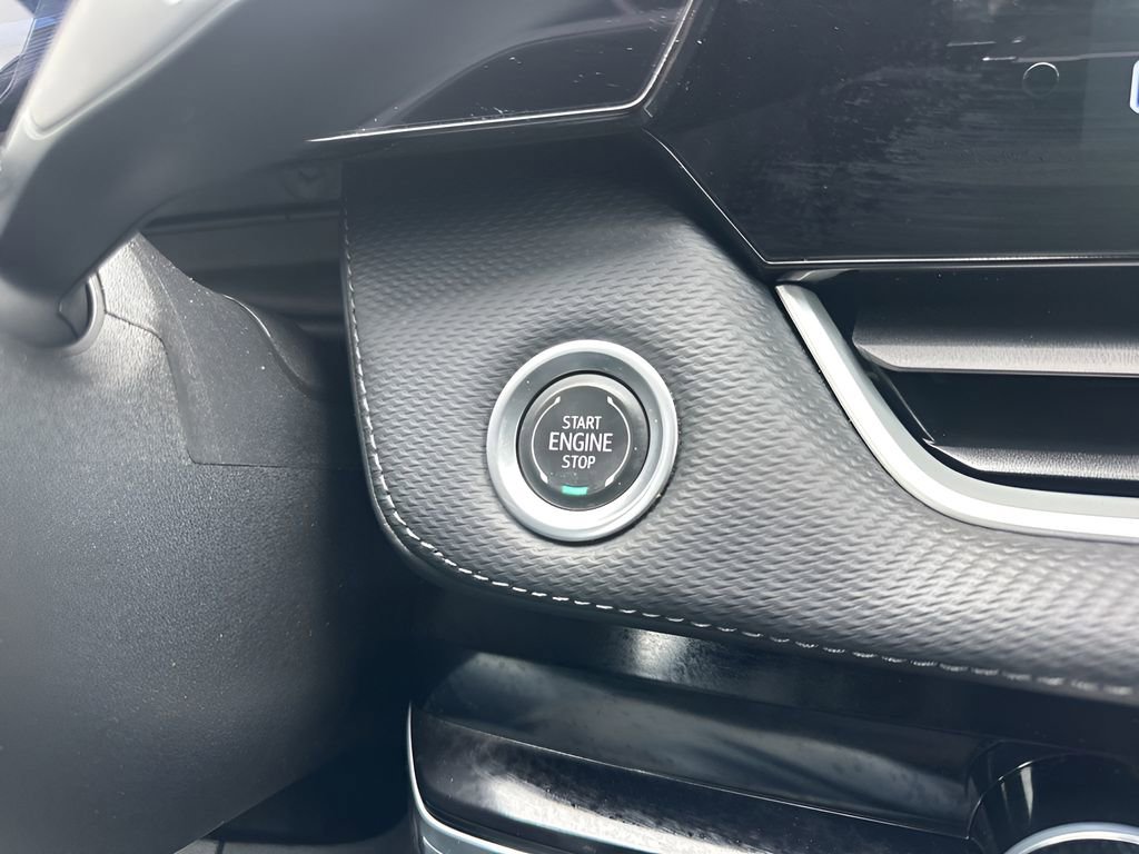 Used 2025 Chevrolet Equinox LT image 21