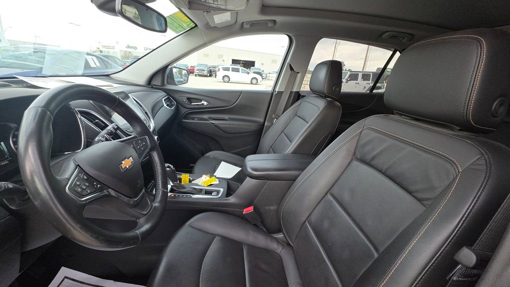 Used 2018 Chevrolet Equinox Premier image 11