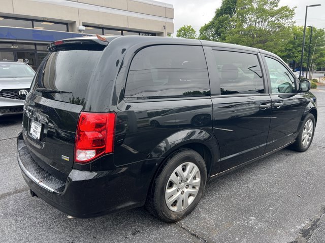 Used 2019 Dodge Grand Caravan SE w/ UConnect Hands-Free Group FWD image 5