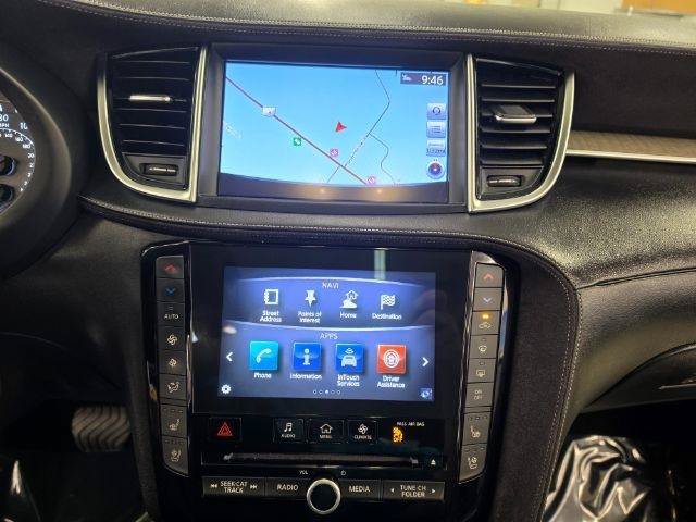 Used 2019 INFINITI QX50 Essential w/ Sensory Package AWD/4WD image 18