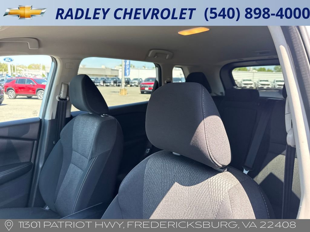 Used 2025 Nissan Rogue SV AWD/4WD image 2