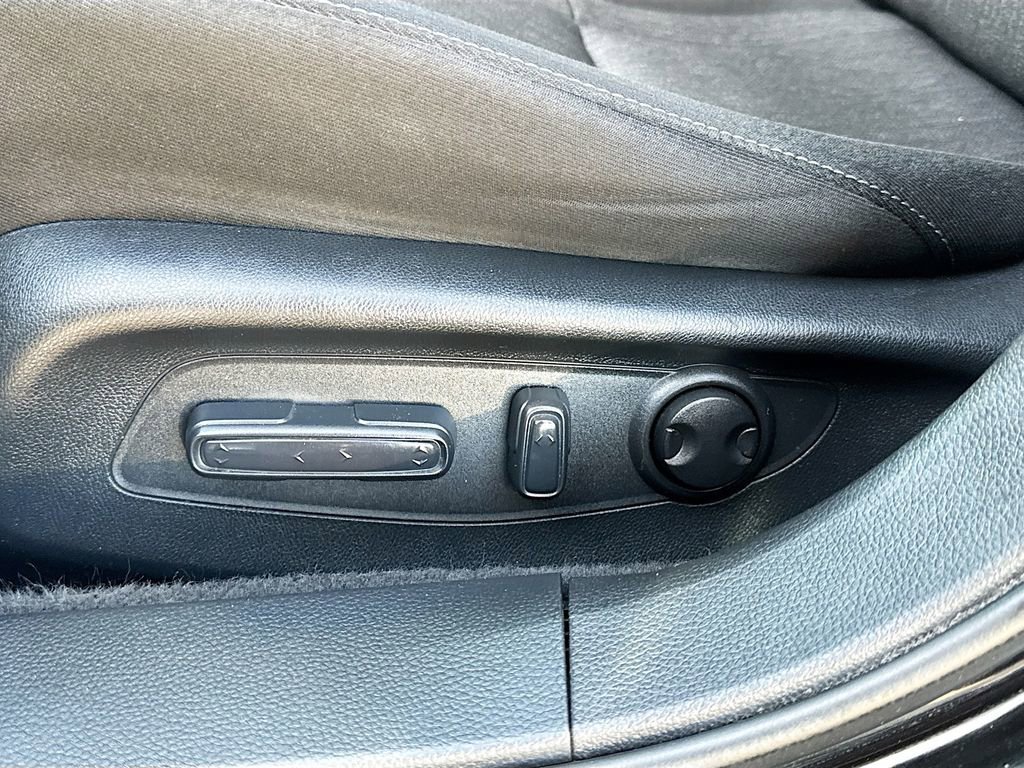Used 2023 Honda Accord EX image 18