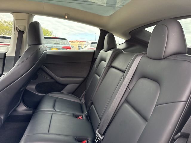 Used 2023 Tesla Model Y Performance image 24