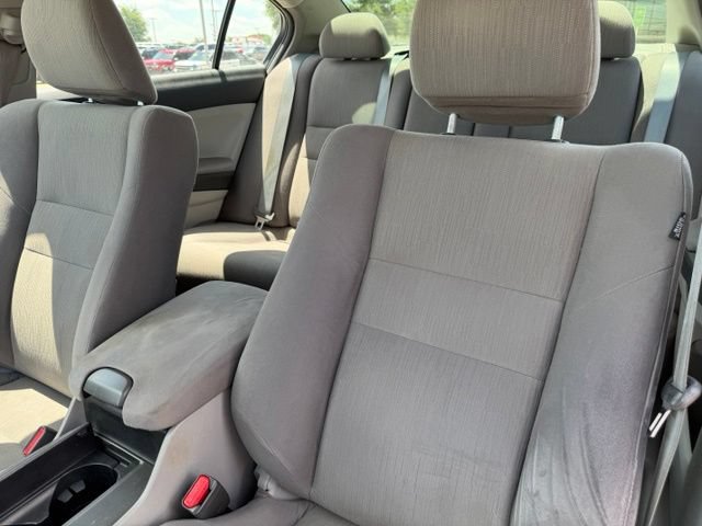 Used 2012 Honda Accord LX image 10
