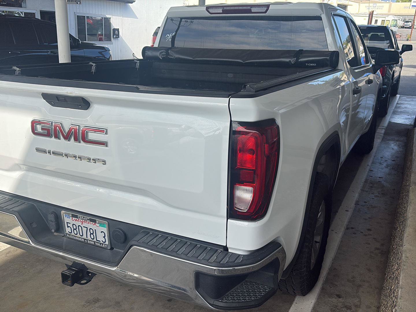 Used 2022 GMC Sierra 1500 Pro w/ Sierra Value Package RWD image 6