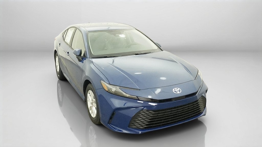 New 2026 Toyota Camry LE FWD image 4