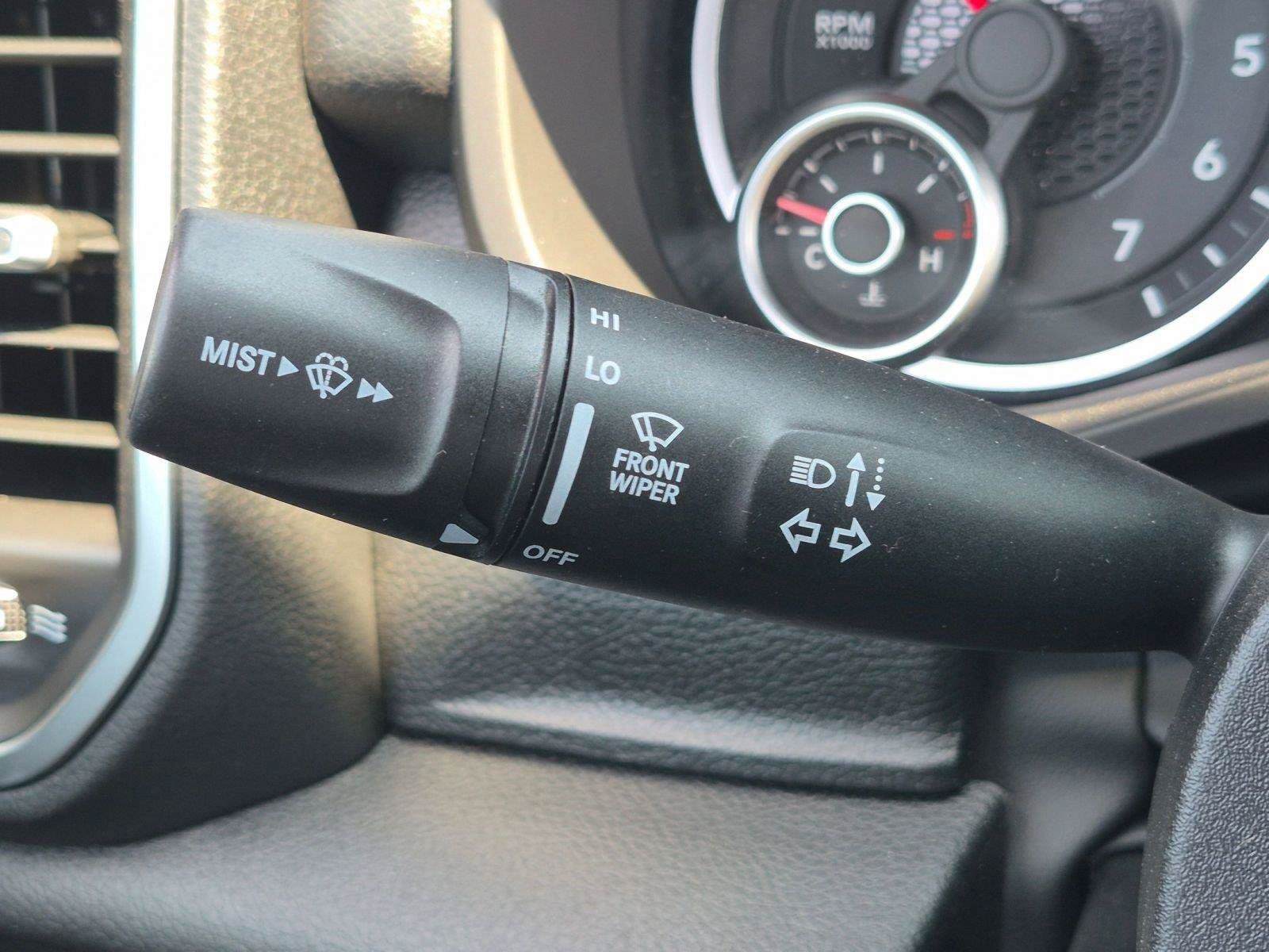 New 2026 RAM 1500 Express AWD/4WD image 25