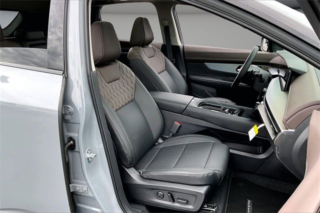 New 2026 Nissan Murano Platinum image 11
